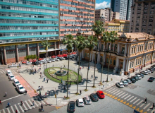 Prefeito de Porto Alegre envia projeto para parcelar 13º salário de servidores