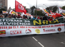 No RS, nem o frio impediu que trabalhadores dessem um basta ao retrocesso