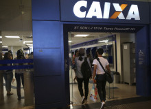 Quase 10 milhões de trabalhadores devem sacar FGTS para pagar dívidas