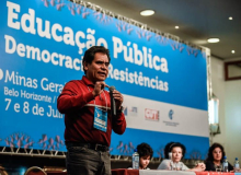 Magistério latino-americano denuncia governo mexicano
