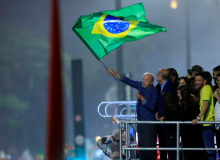 Reeleição de Lula repercute entre líderes mundiais e na imprensa internacional