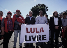 Luta pela liberdade de Lula unifica centrais no 1º de Maio nacional em Curitiba