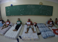 Greve de fome por liberdade de Lula entra no 3º dia