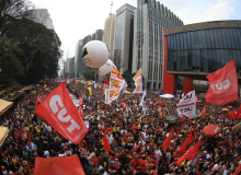 Imprensa internacional repercute atos contra anistia a golpistas e PEC da Blindagem
