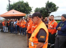 60 Petroleiros do litoral paulista são libertados de cárcere privado após uma semana