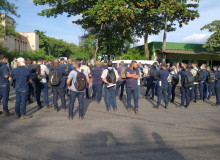 Na luta por reajuste salarial, trabalhadores de 3 unidades da CSN estão em greve