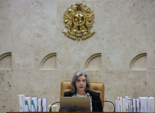 Estado laico? STF aprova catecismo nas escolas