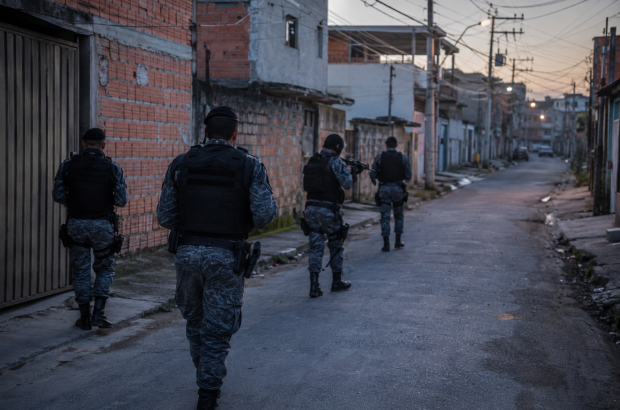 Polícia que mata mais não entrega mais segurança à população