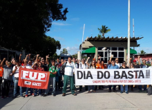 Em PE, trabalhadores fizeram atos em Suape e em várias rodovias