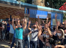 Metalúrgicos do ABC protestam contra fechamento de mais uma fábrica na região