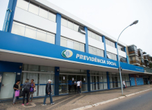 Perdeu o prazo de prova de vida? INSS ampliou os prazos. Confira