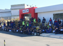 Recuperação dos empregos no setor industrial marca 64 anos do Sindmetau