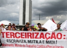 Delfim ataca sindicatos para defender precarização