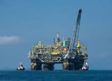 Petrobras vai leiloar plataformas de petróleo pela internet