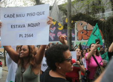 Enfermagem do RJ entra greve por tempo indeterminado em defesa do piso nacional