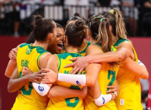 Brasil bate Coreia do Sul e disputa ouro com os EUA no  vôlei feminino
