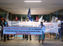 Pescadores artesanais ocupam ministério por direitos