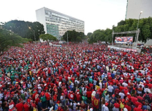 O povo contra o golpe foi às ruas neste domingo