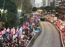 Marcha da educação em SP leva milhares às ruas contra governo Tarcísio