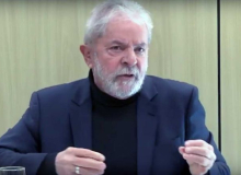 Lula diz que Bolsonaro destrói democracia e não se preocupa com os brasileiros