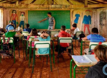 Agronegócio e falta de investimento fecham escolas no Pará