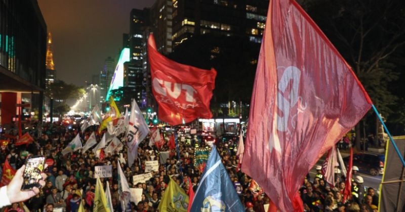 Escala 5×2 começa em 60 dias, a partir desta sexta (16). Confira prazos e mudanças – CUT