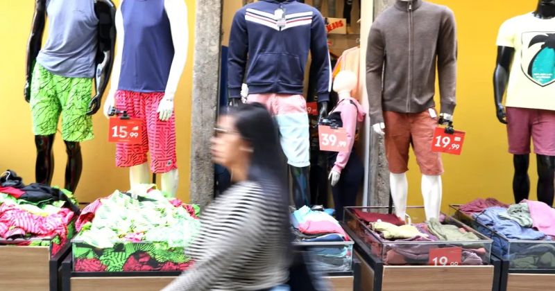 Entenda o que muda com regulamentação do trabalho no comércio aos feriados – CUT