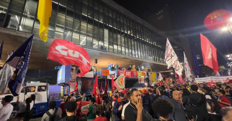 Ato em São Paulo pressiona Senado a votar o fim da escala 6×1 e a redução da jornada – CUT