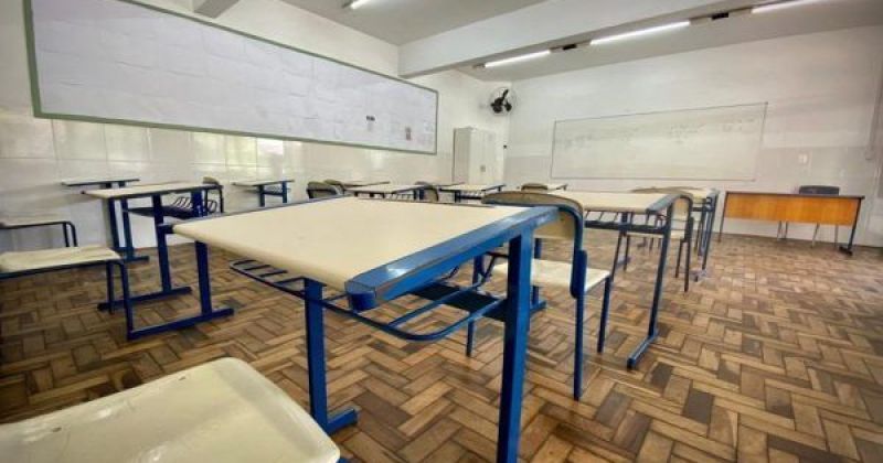 Quatro escolas de elite em São Paulo suspendem aulas presenciais após casos de Covid - CUT - Central Única dos Trabalhadores